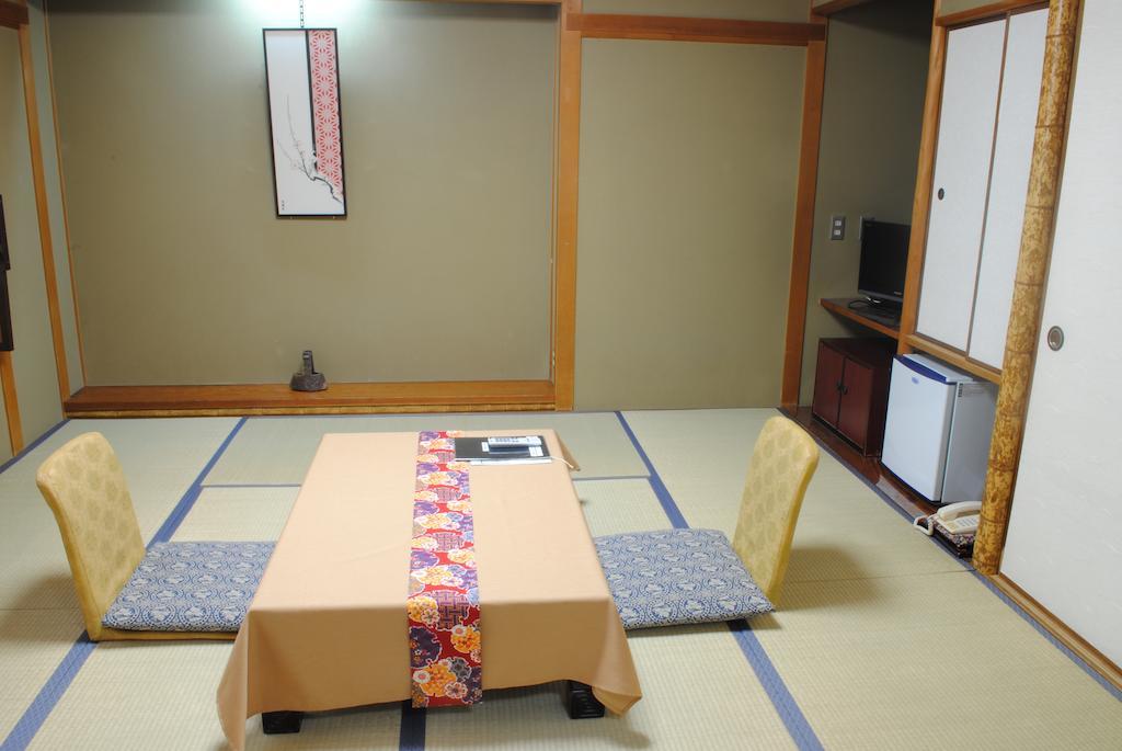 Nissho Besso Hotel Киото Екстериор снимка